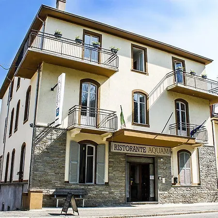 Aquam Hotel