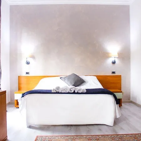Hotel Aquam 3*