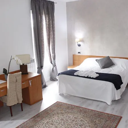Hotel Aquam 3*
